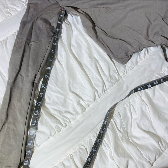 Skims Essential Scoop Neck Longsleeve Bodysuit Smoke Grey Neutral Large L/XL - Picture 7 of 11